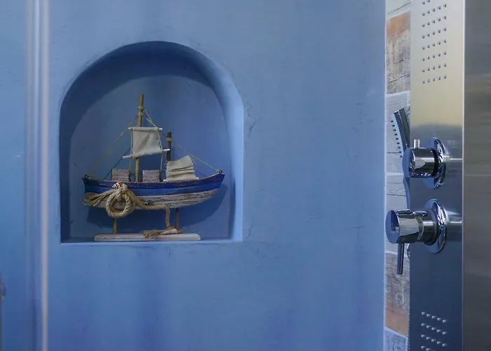 Anio - Rustic Modern With Sea And Mountain View Terrace 빌라 스보로나타